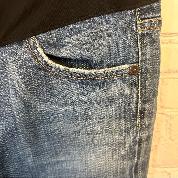 Citizens of Humanity Jerome Duhan medium wash maternity denim, size 31, 015-001 - Picture 11 of 11